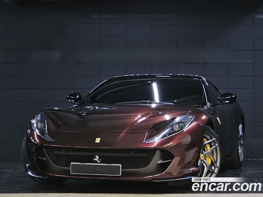 Ferrari 812 2020