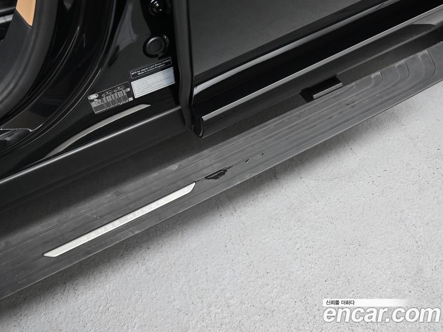 Land Rover Range Rover 2025