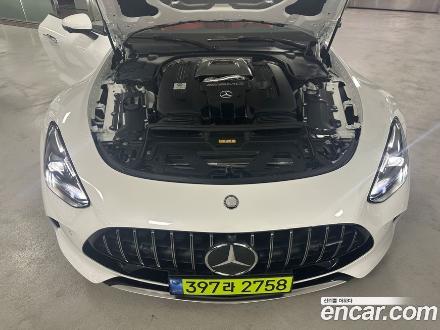 Mercedes-Benz AMG GT 2025