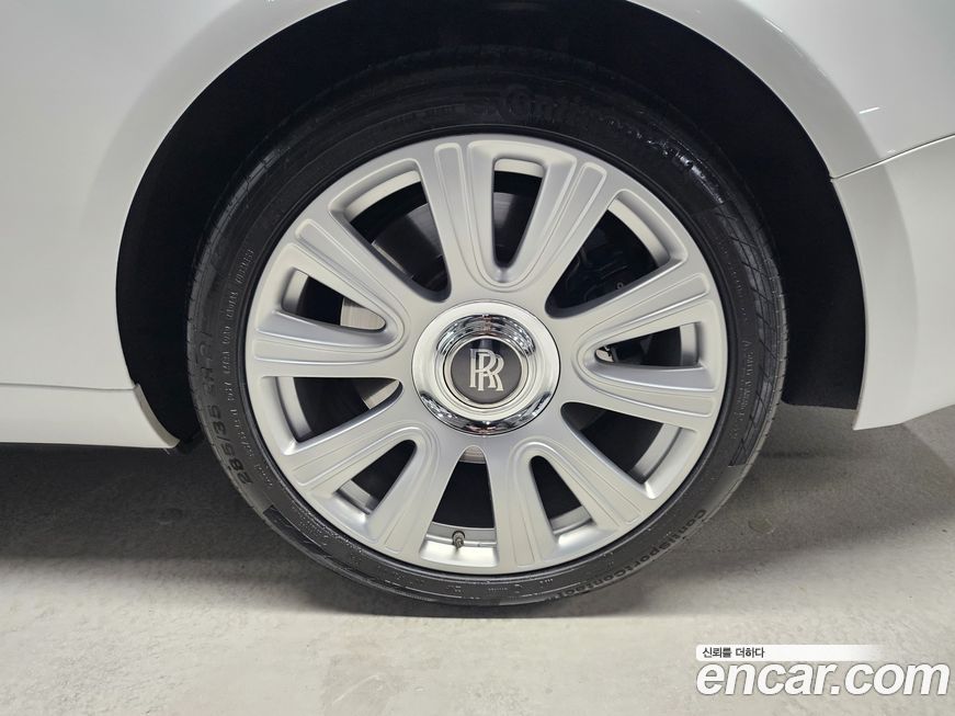 Rolls-Royce Dawn 2019