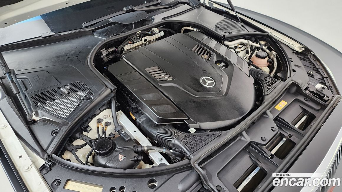 Mercedes-Benz S-Class 2022