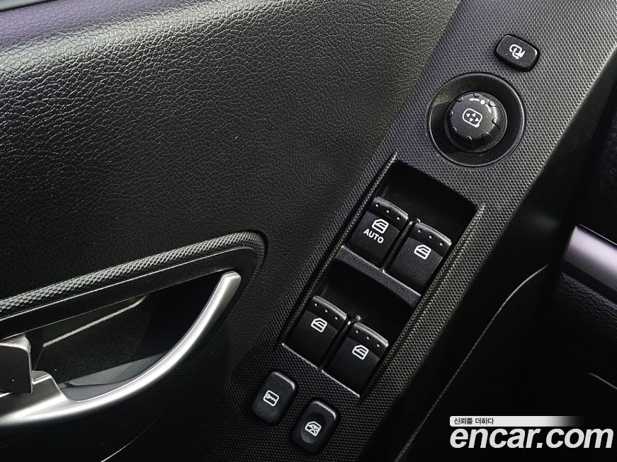 KG_Mobility_Ssangyong KORANDO 2013