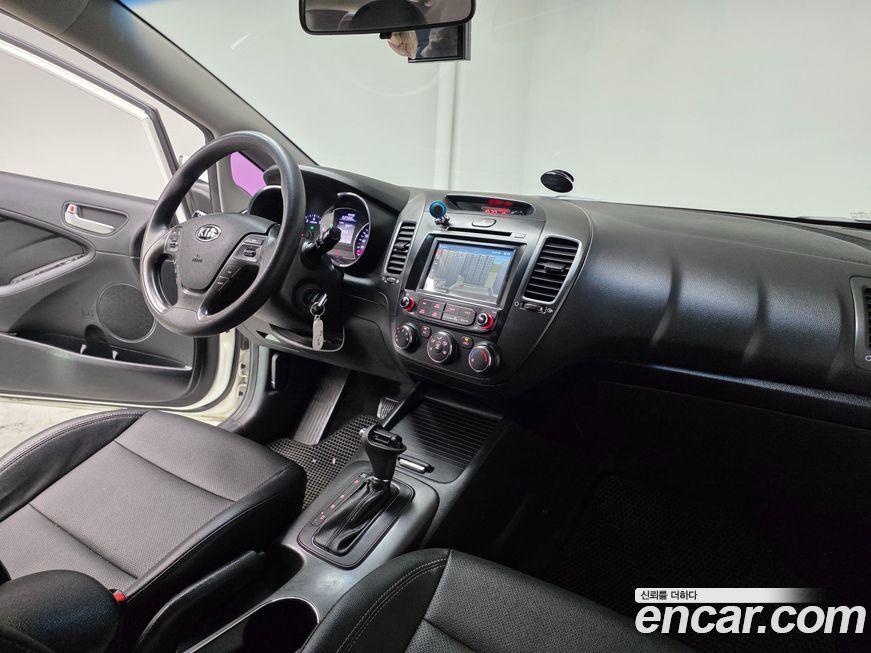 Kia K3 2015