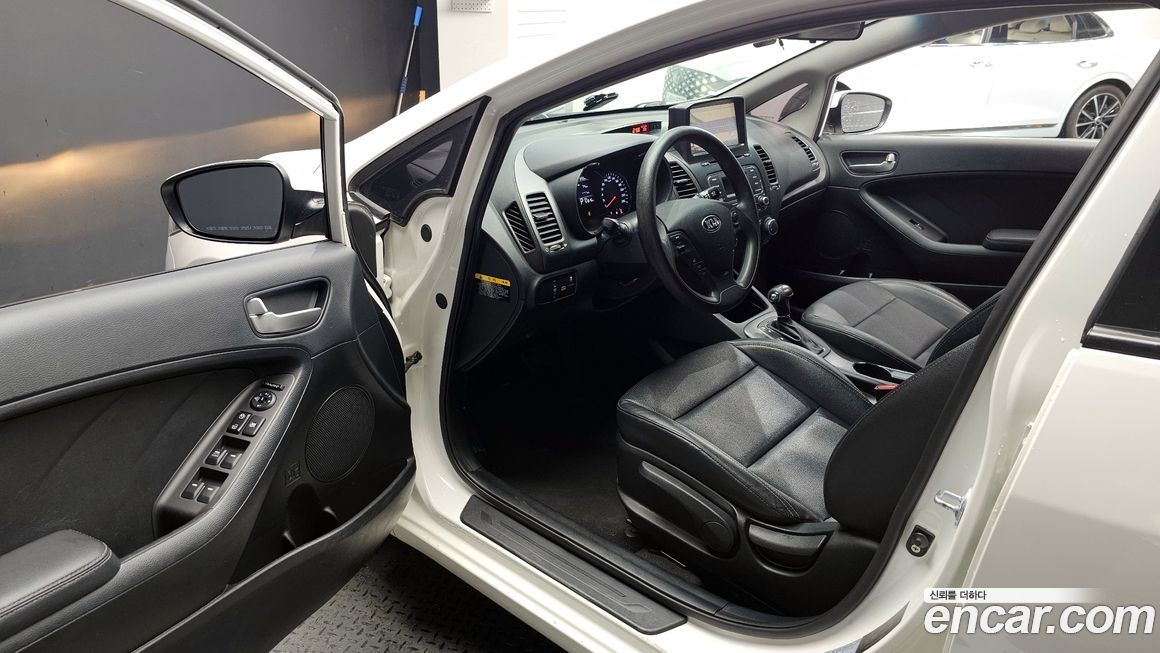 Kia K3 2015