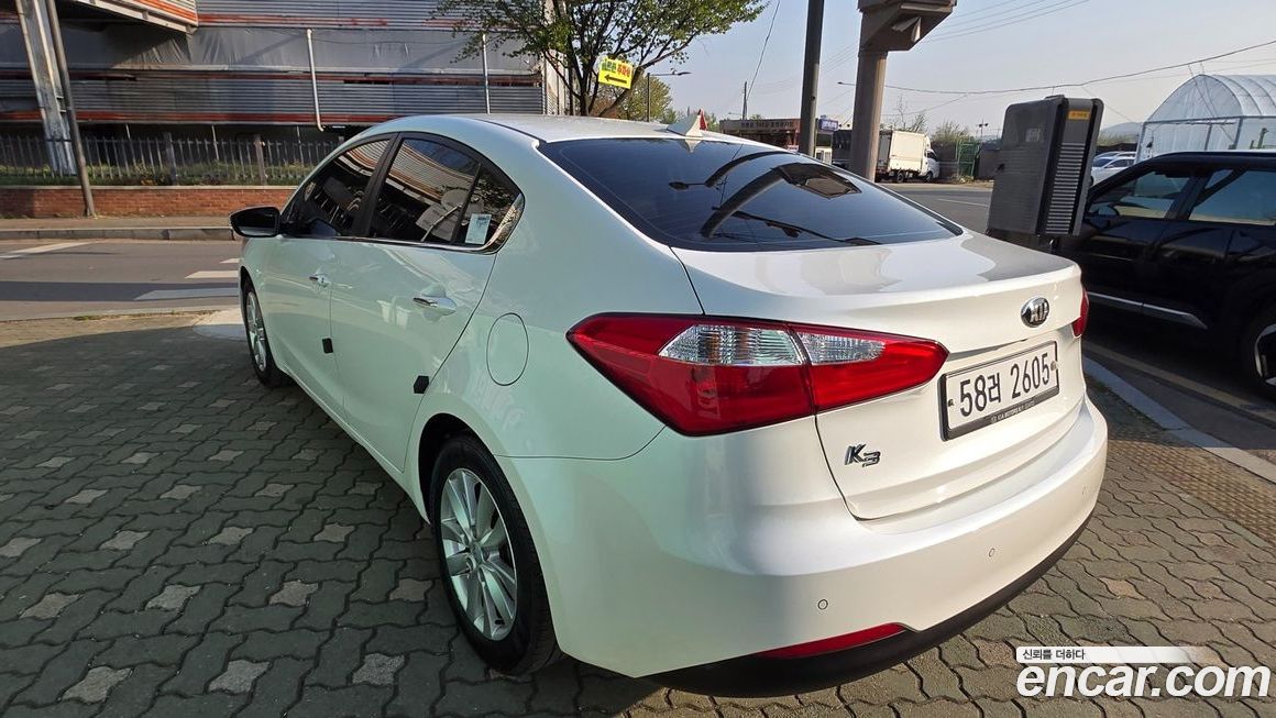 Kia K3 2015