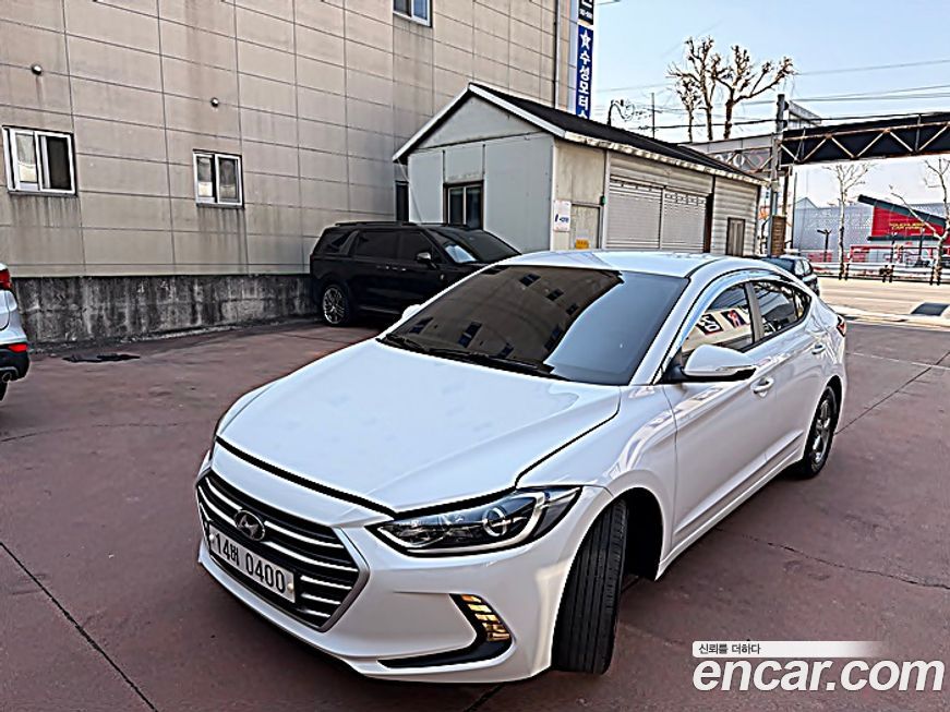 Hyundai AVANTE 2017