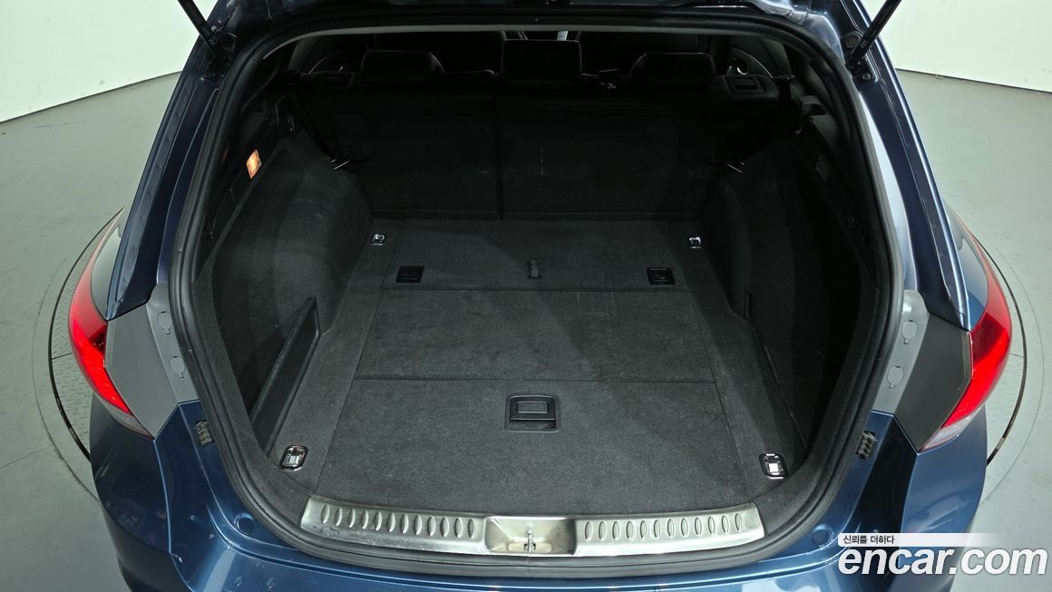 Hyundai i40 2012