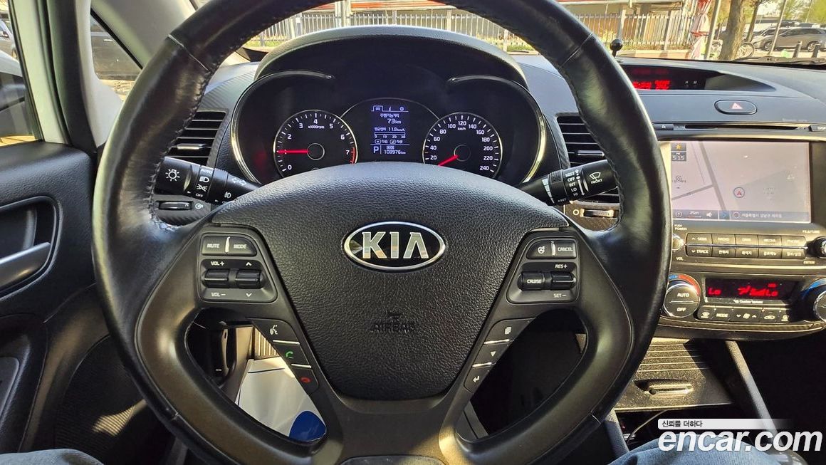 Kia K3 2015