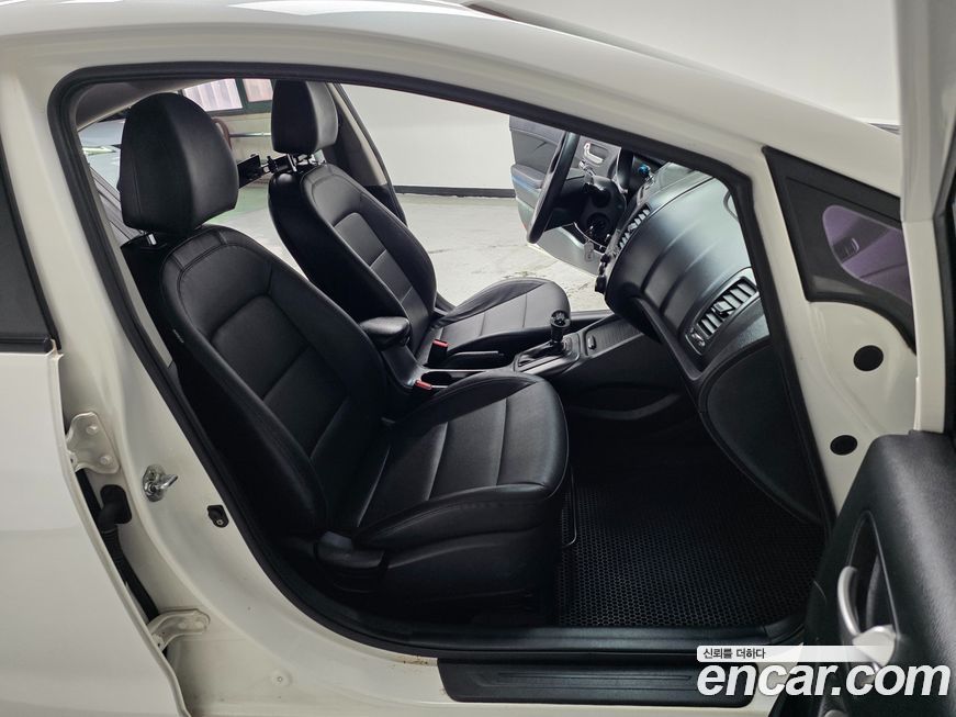 Kia K3 2015