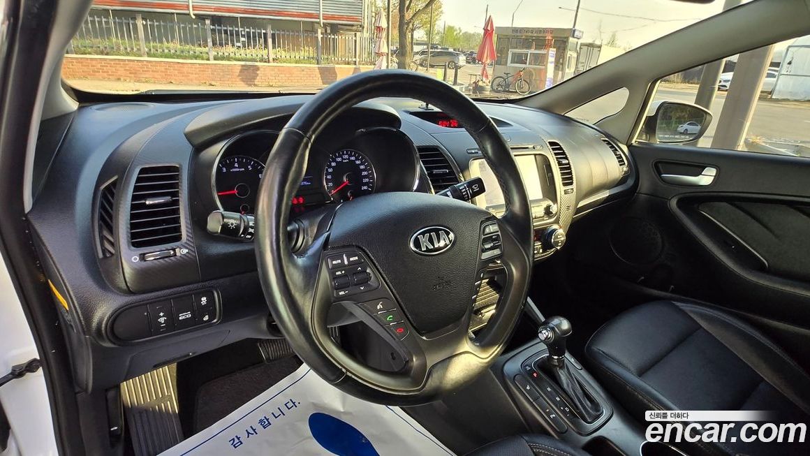 Kia K3 2015