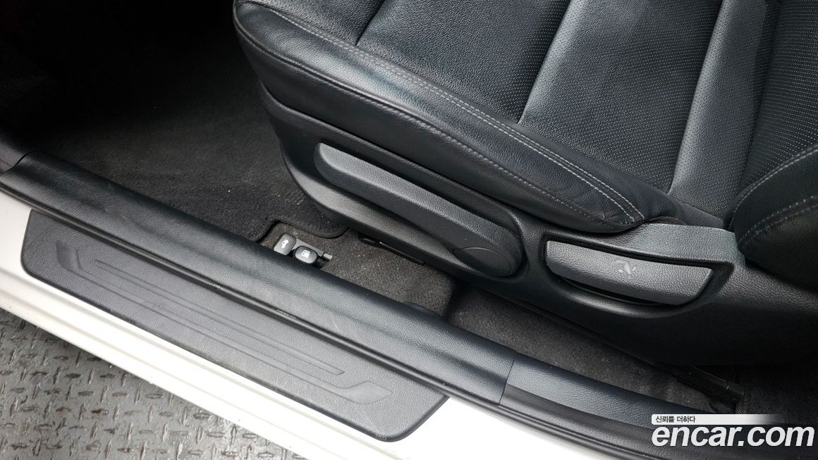 Kia K3 2015