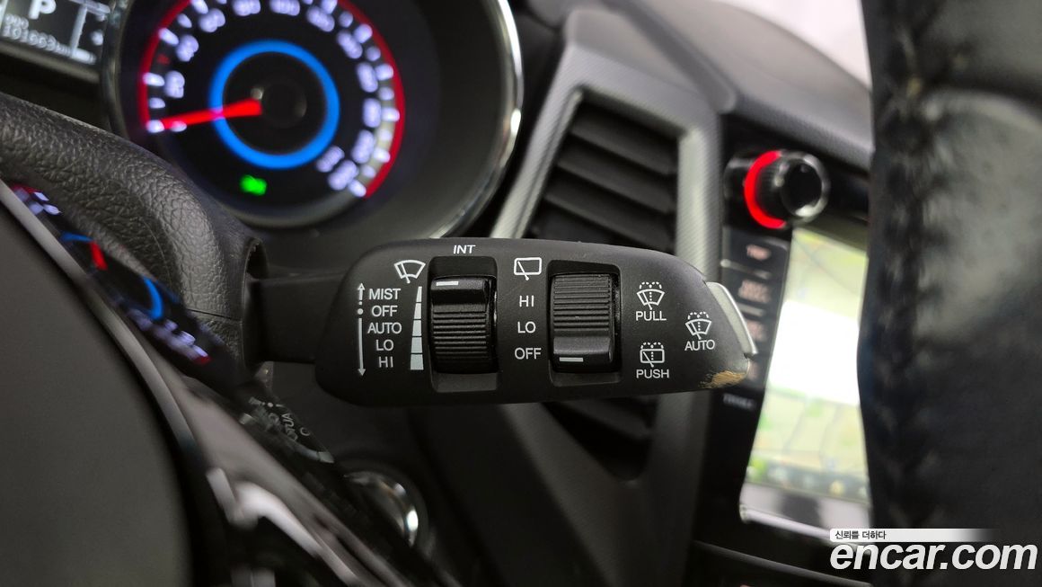 KG_Mobility_Ssangyong TIBOLI 2017