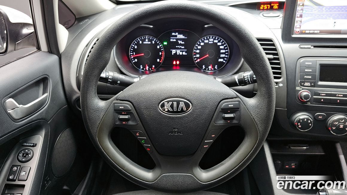 Kia K3 2015