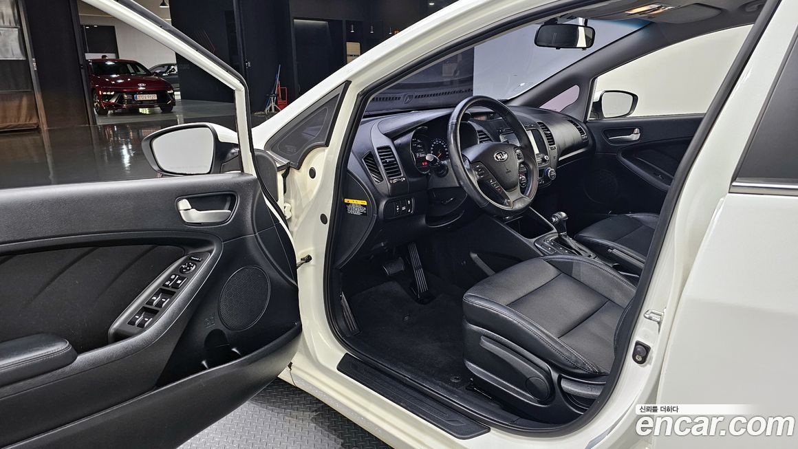 Kia K3 2015