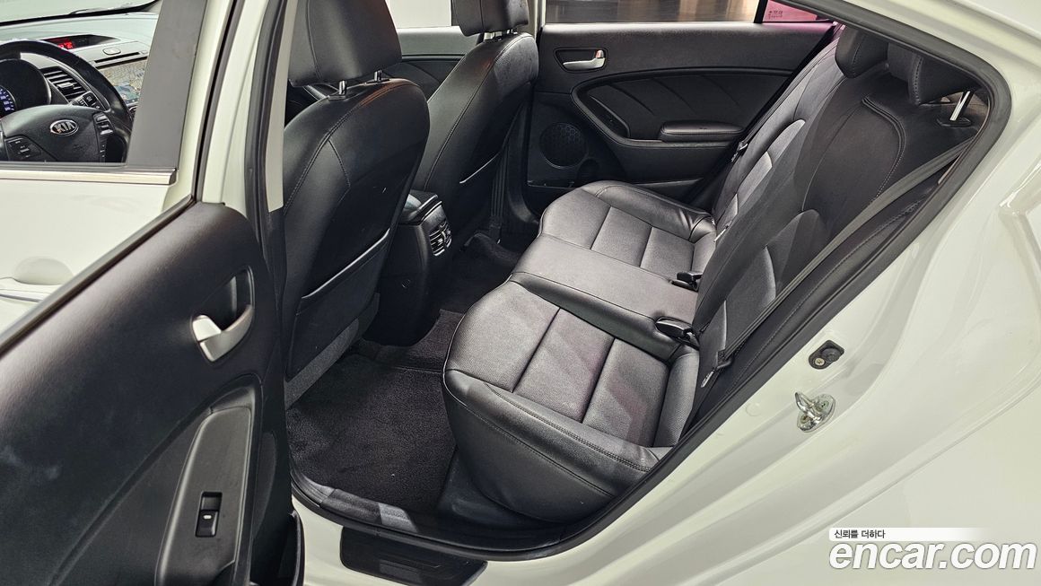 Kia K3 2015