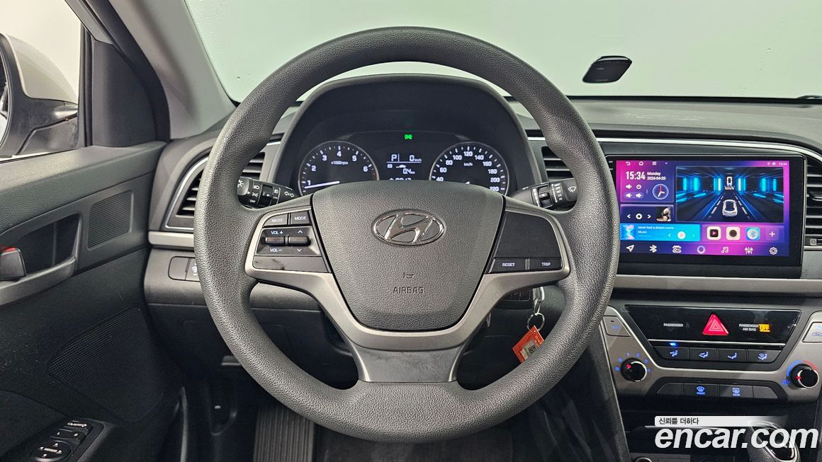 Hyundai AVANTE 2016