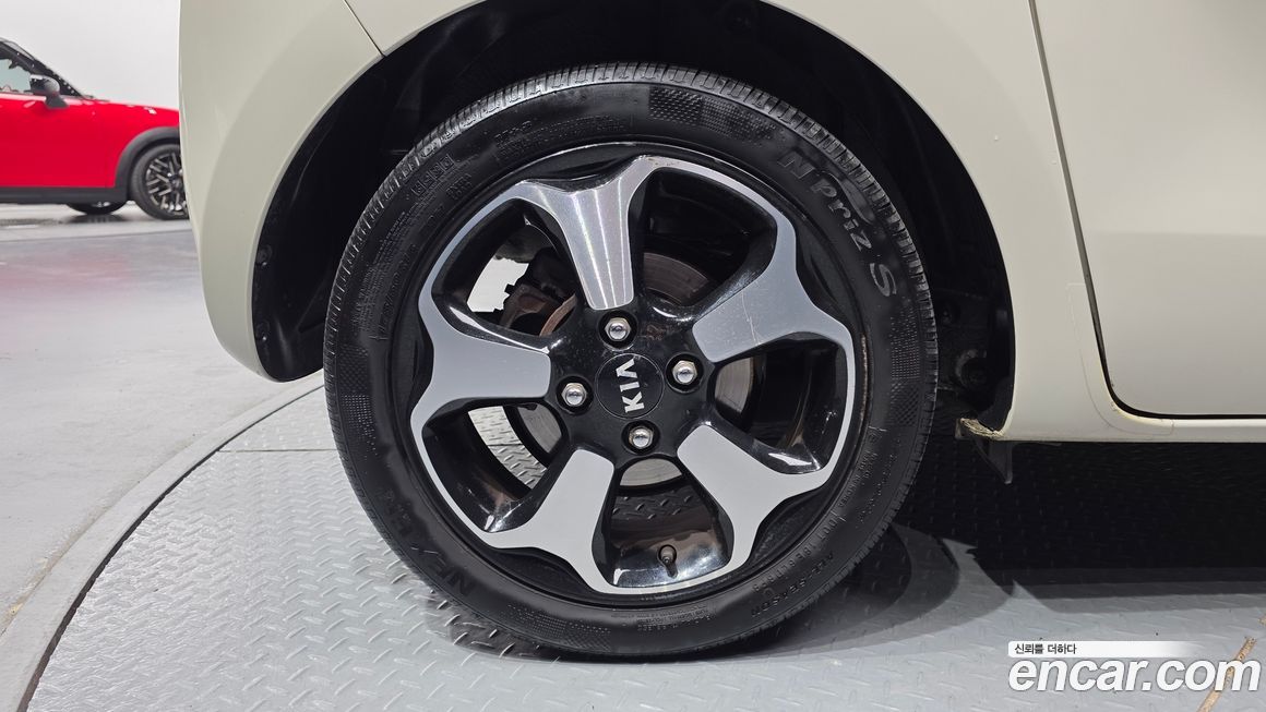 Kia RAY 2012
