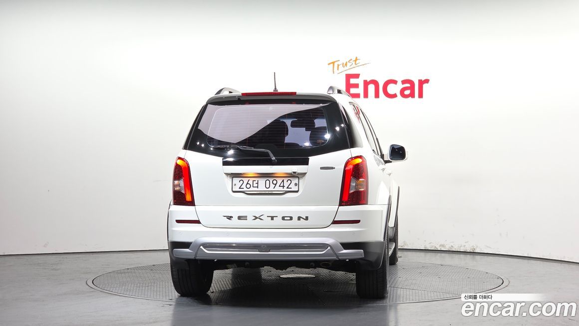 KG_Mobility_Ssangyong Rexton 2016