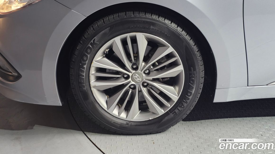 Hyundai Grandeur 2016