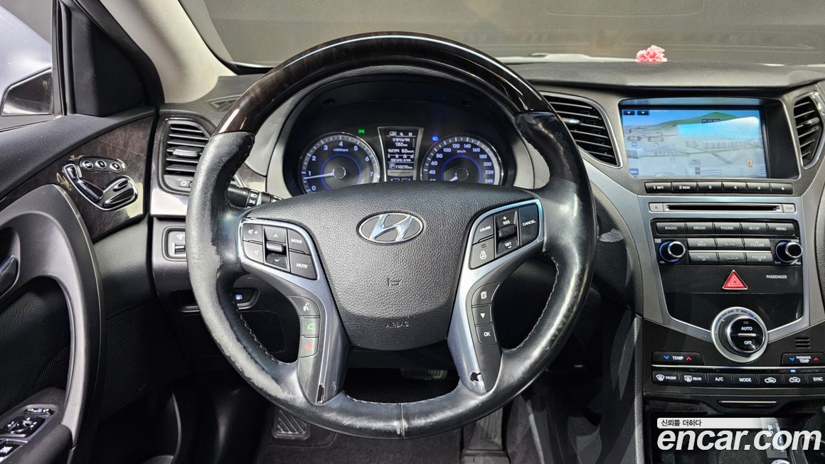 Hyundai Grandeur 2016