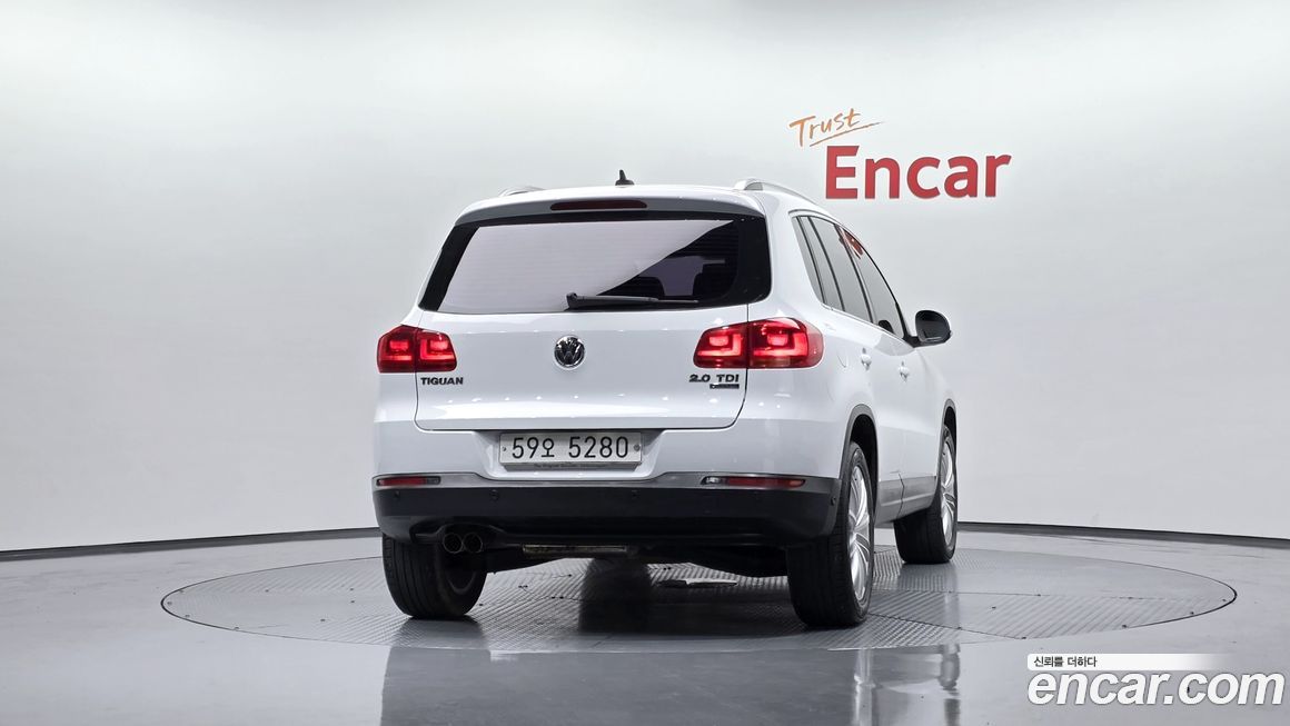 Volkswagen Tiguan 2014