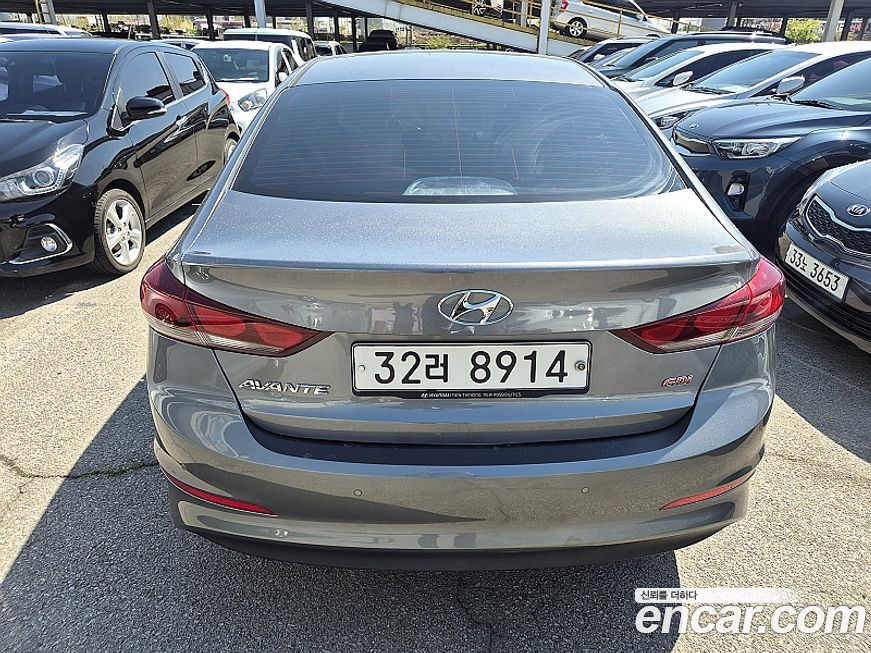 Hyundai AVANTE 2016