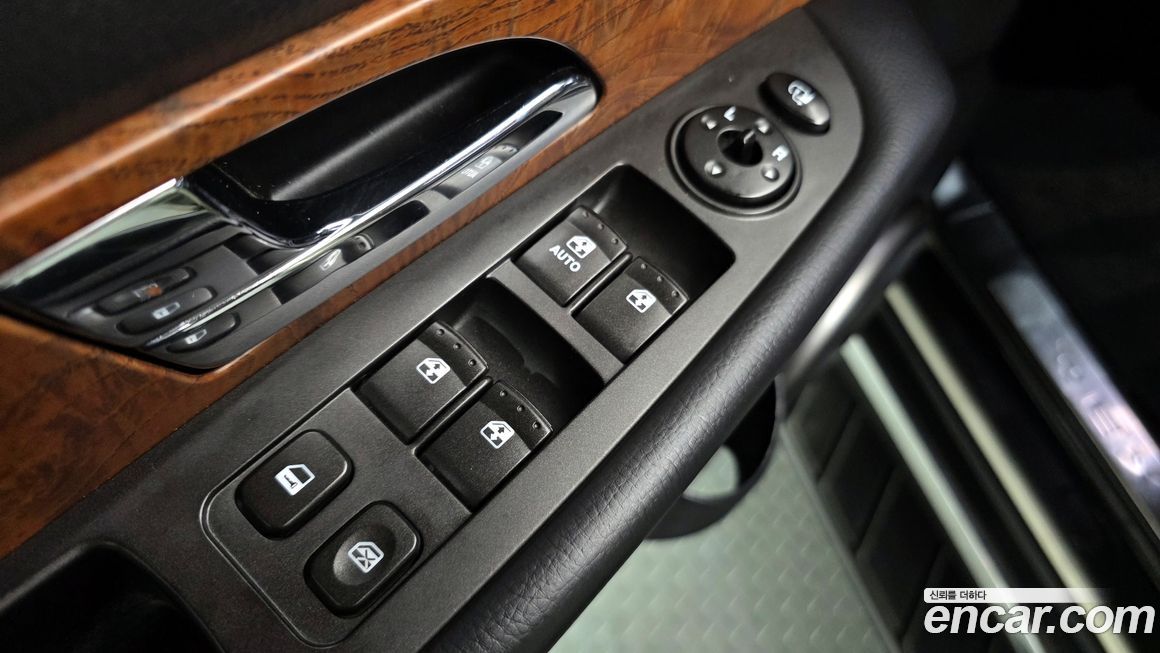 KG_Mobility_Ssangyong Rexton 2016