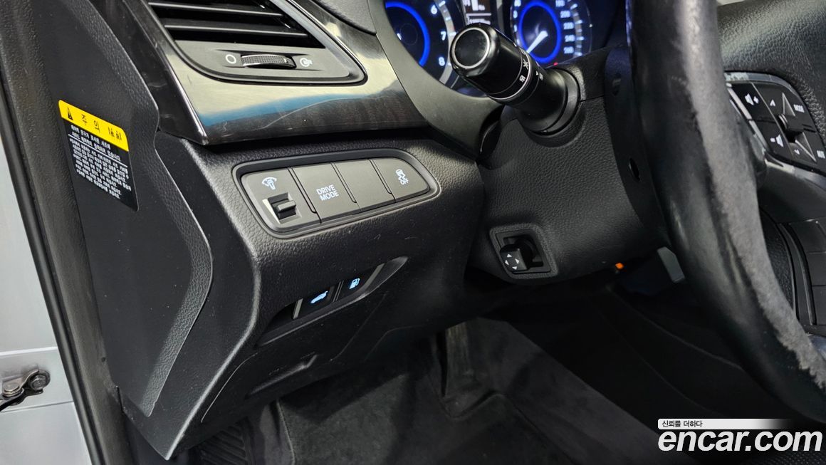 Hyundai Grandeur 2016