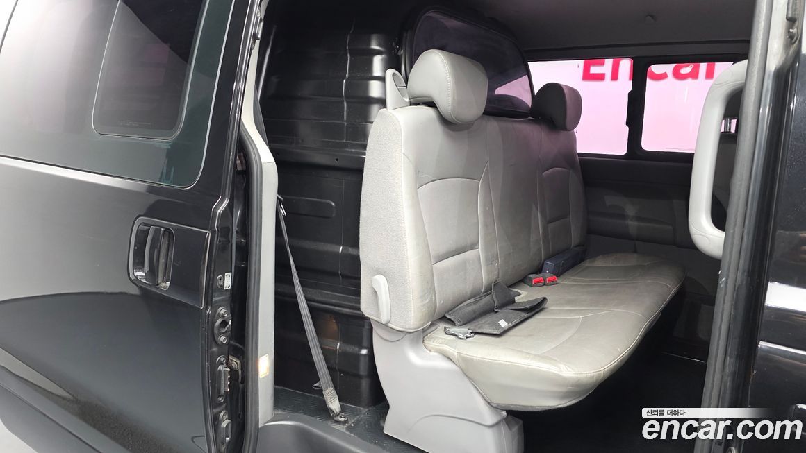 Hyundai Starex 2016