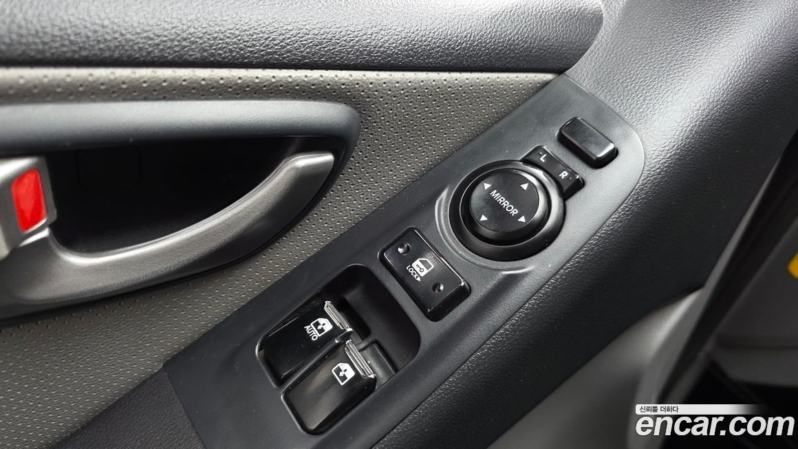 Hyundai Starex 2016