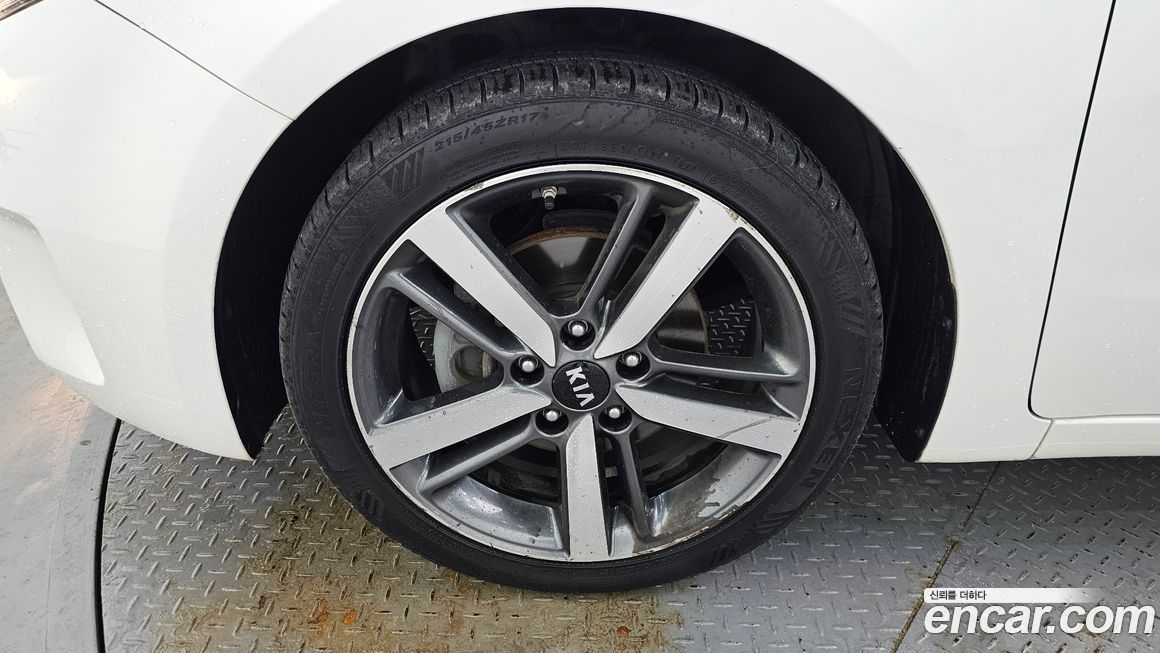 Kia K3 2017