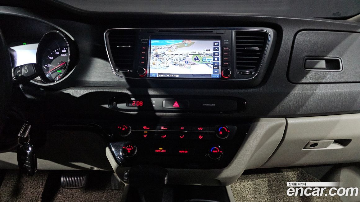 Kia Canival 2018