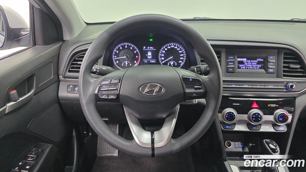 Hyundai AVANTE 2019