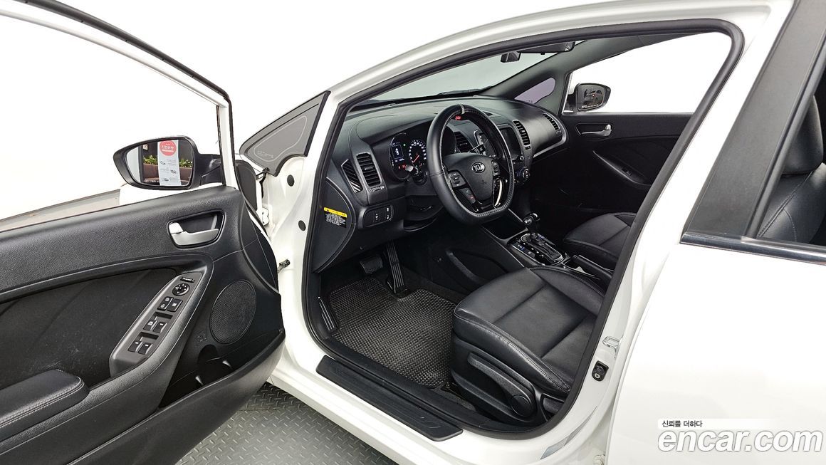 Kia K3 2016