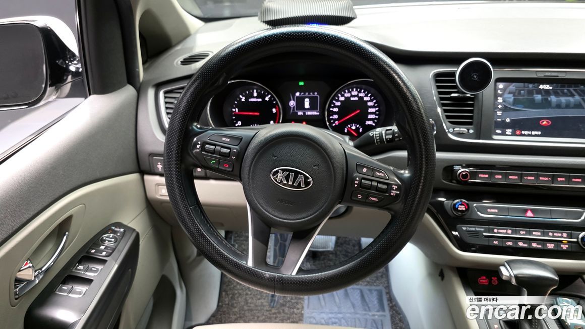 Kia Canival 2017