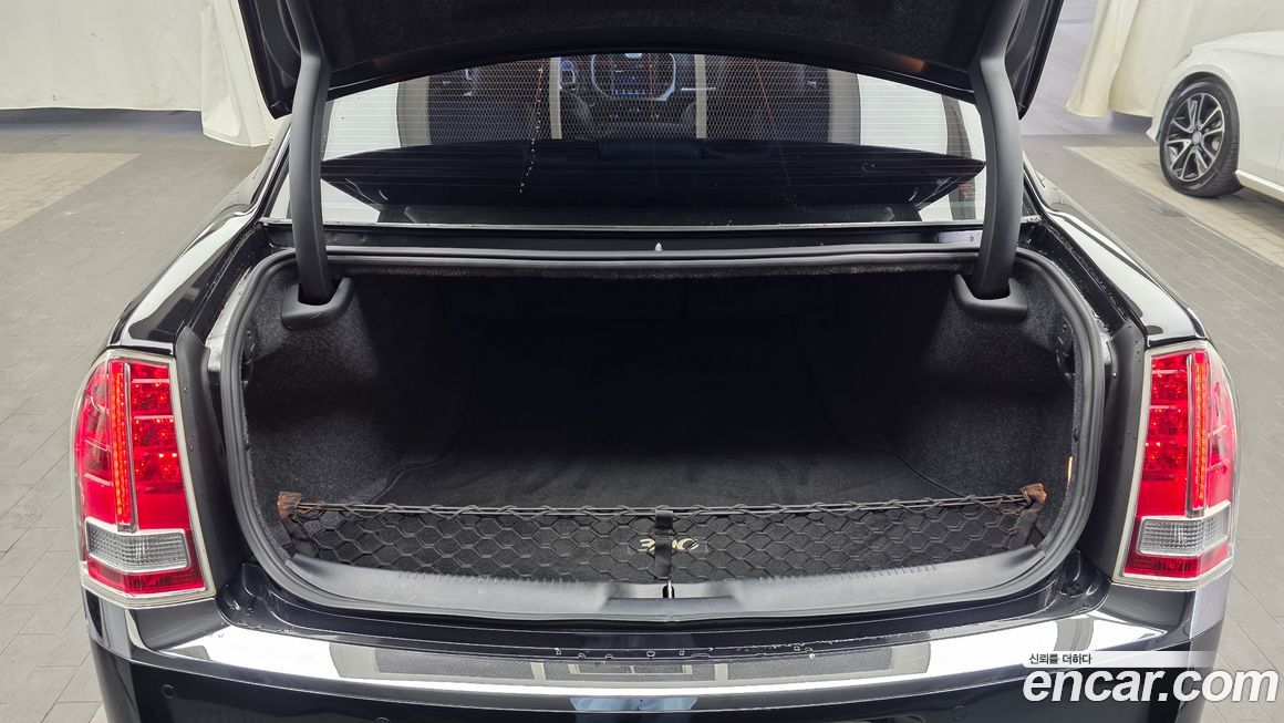 Chrysler 300C 2012
