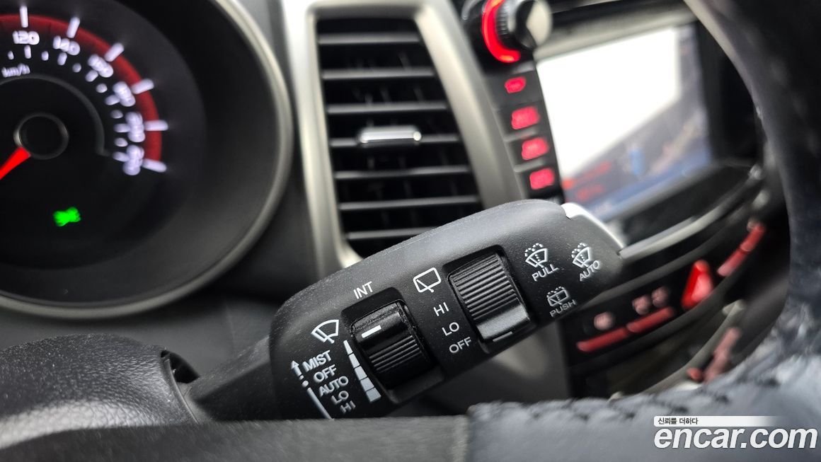 KG_Mobility_Ssangyong TIBOLI 2016