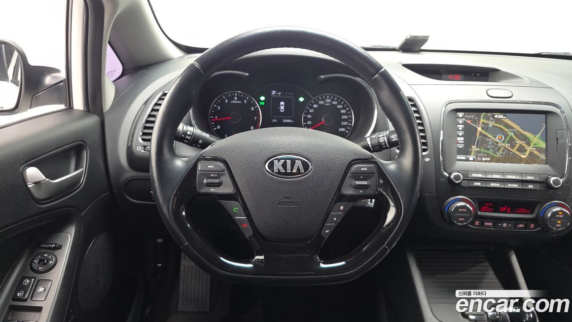 Kia K3 2016
