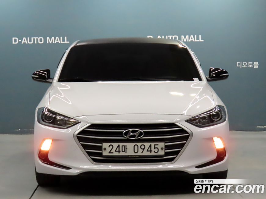 Hyundai AVANTE 2016
