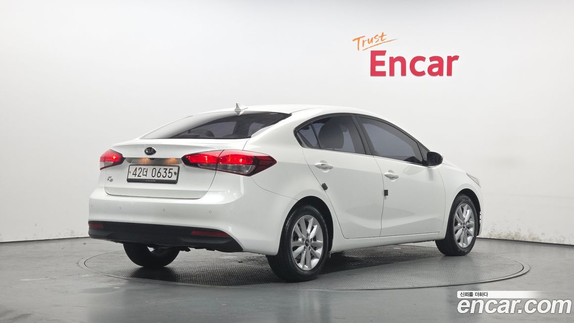 Kia K3 2016