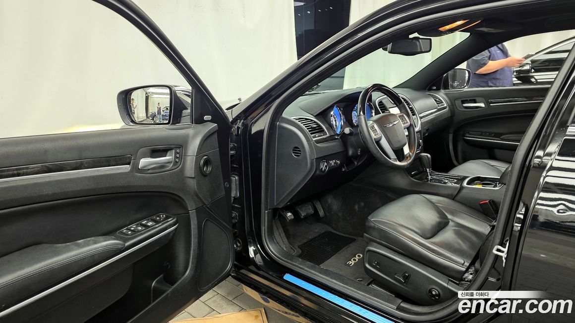 Chrysler 300C 2012