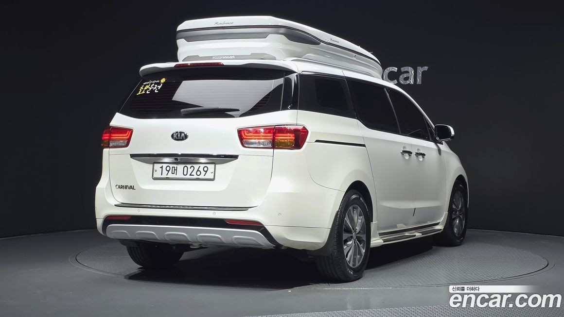 Kia Canival 2017