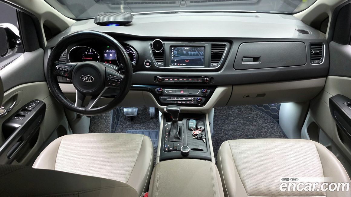 Kia Canival 2017