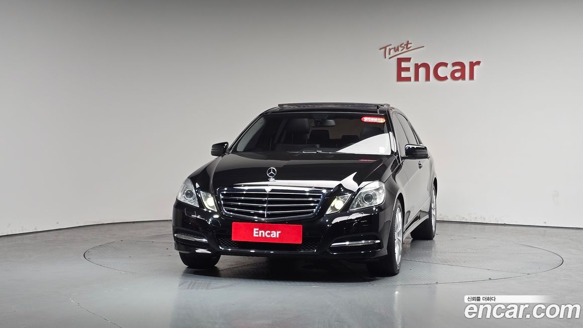 Mercedes-Benz E-Class 2011