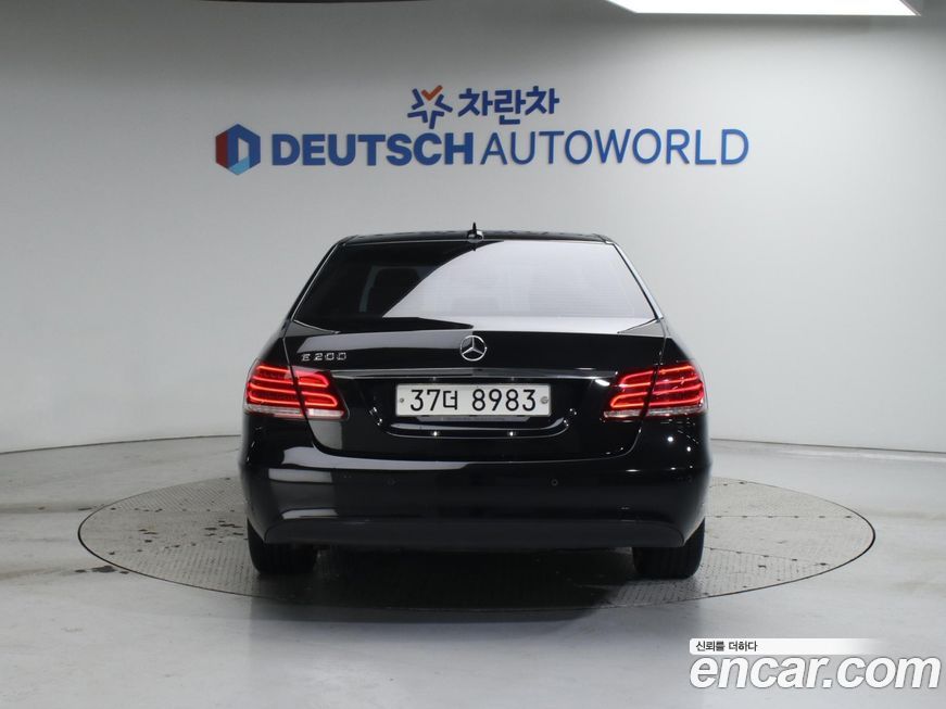 Mercedes-Benz E-Class 2014