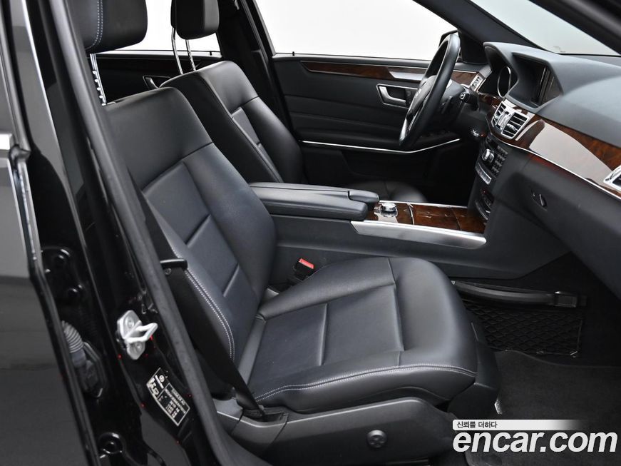 Mercedes-Benz E-Class 2014
