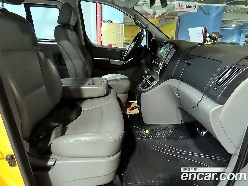 Hyundai Starex 2015