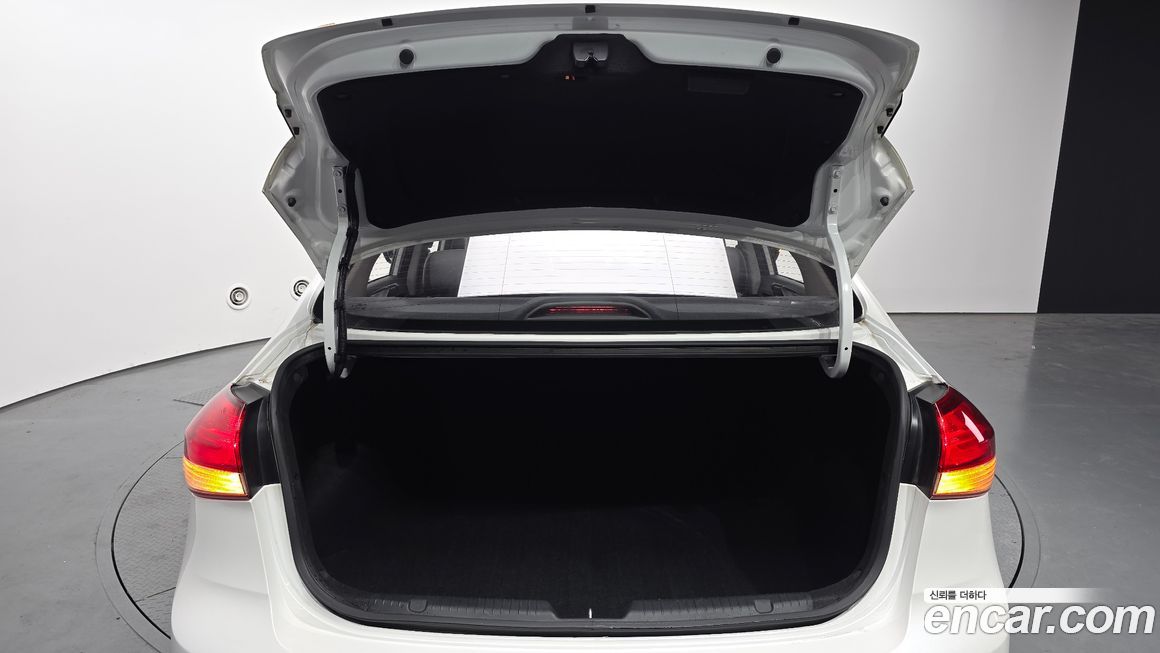 Kia K3 2016