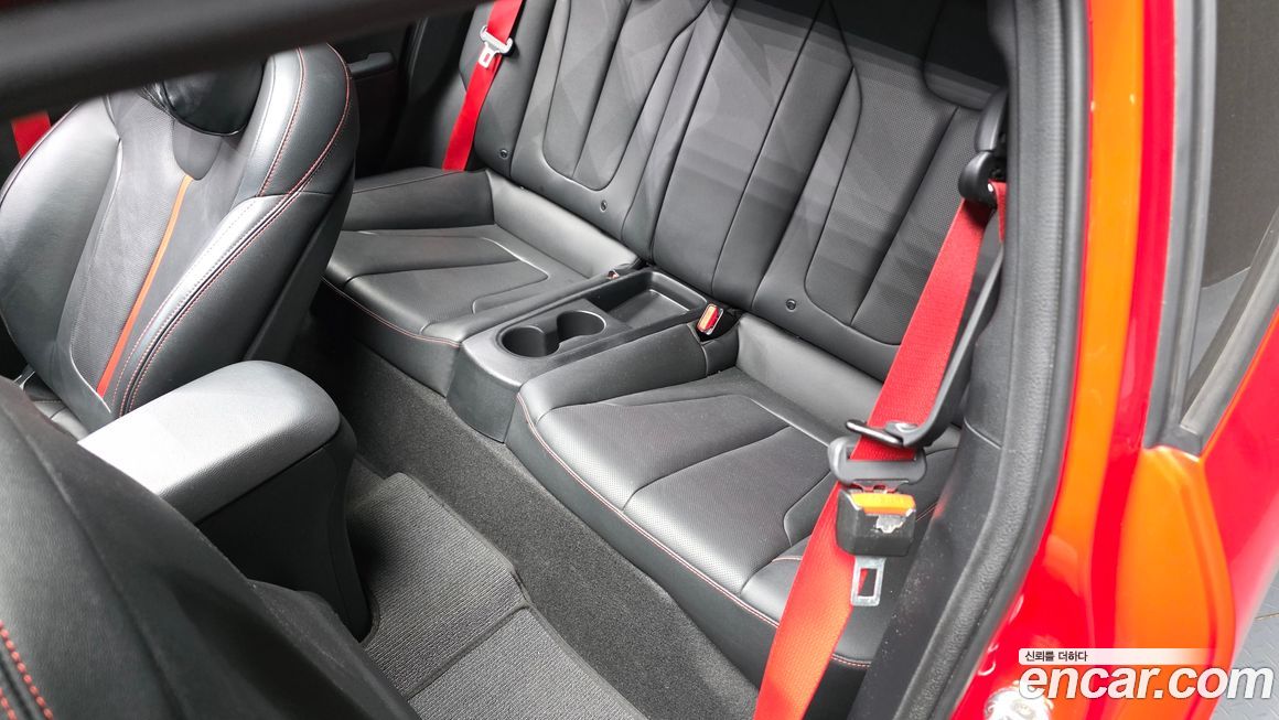 Hyundai Veloster 2019