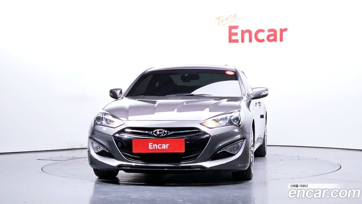 Hyundai Genesis 2013